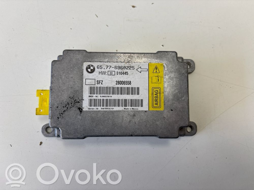 BMW 7 E65 E66 Gaisa spilvenu vadības bloks 