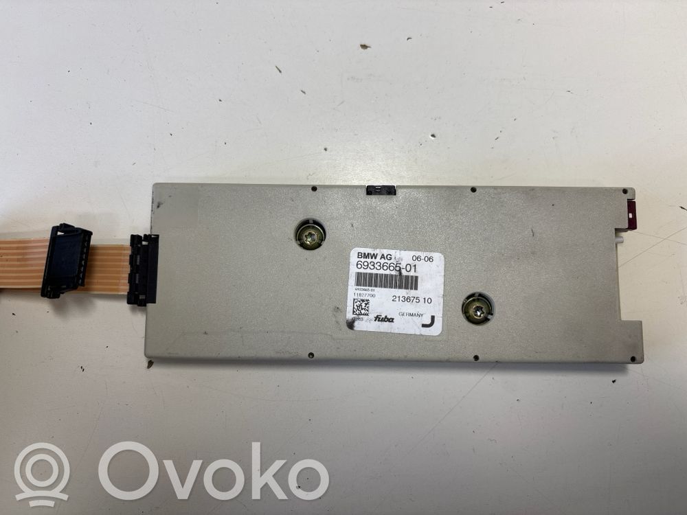BMW 7 E65 E66 Antenas pastiprinātājs 