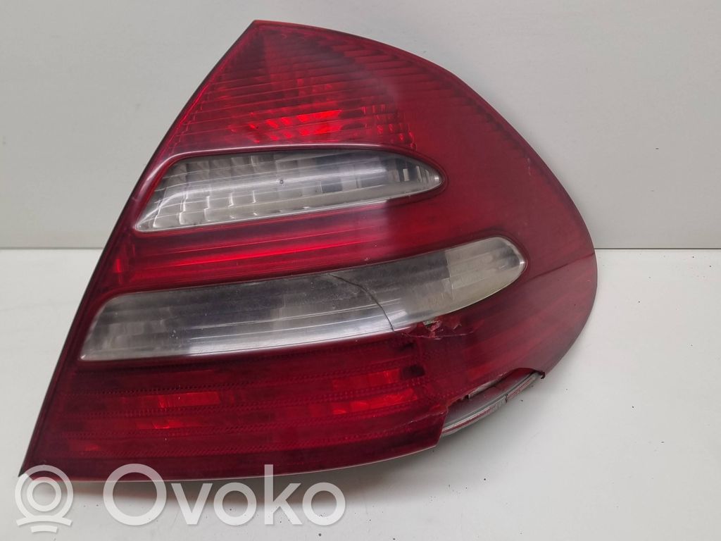 Lampa tylna   334008,A2118200464,51021126