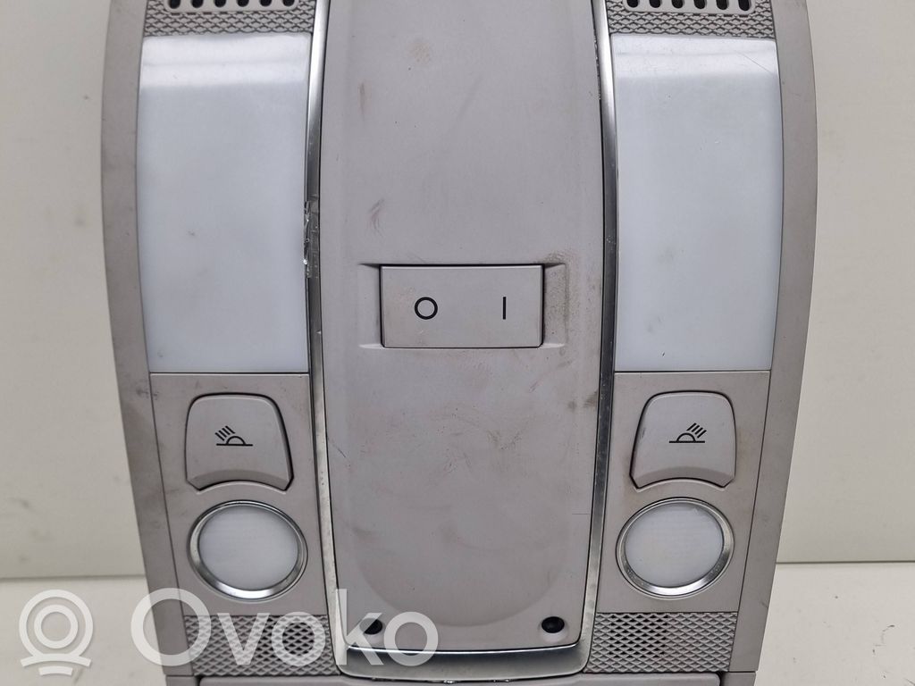 Światło fotela przedniego   18550344,18042006,4F0947135BP