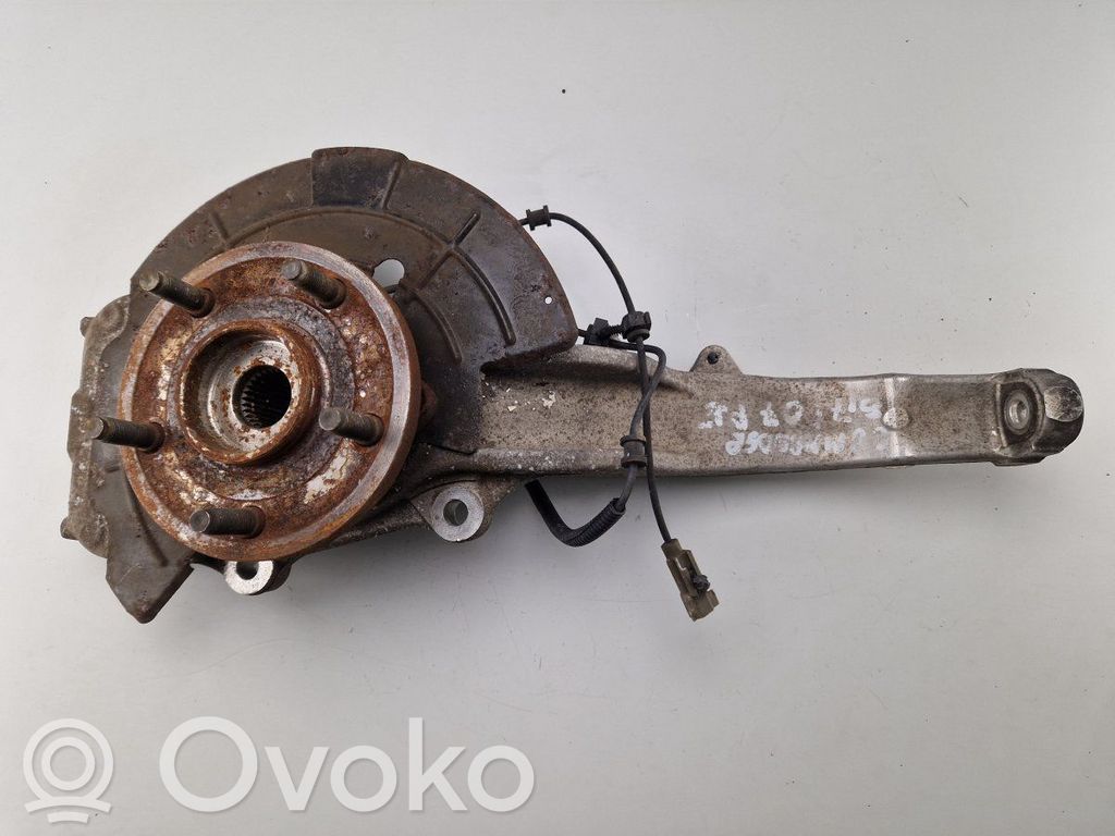 Jeep Commander Achsschenkel vorne 