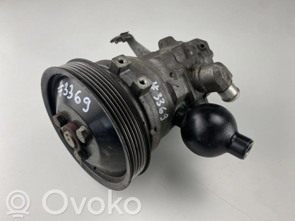 BMW 7 E65 E66 Vairo stiprintuvo siurblys 