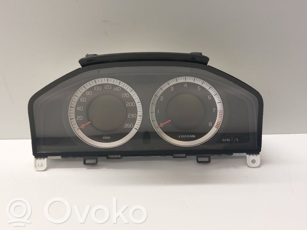 Volvo V70 Licznik / Prędkościomierz 