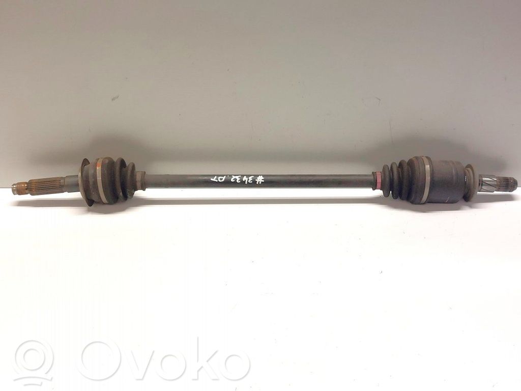 Subaru Legacy Aizmugurējā pusass 