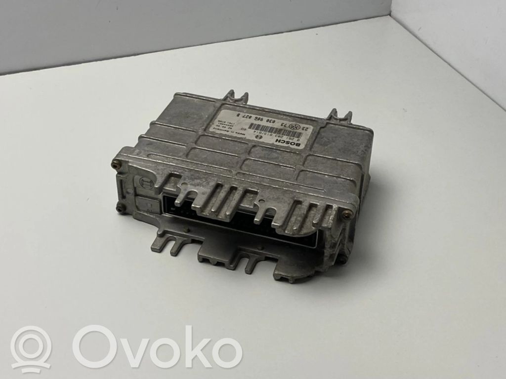 Volkswagen Golf III Engine control unit/module 
