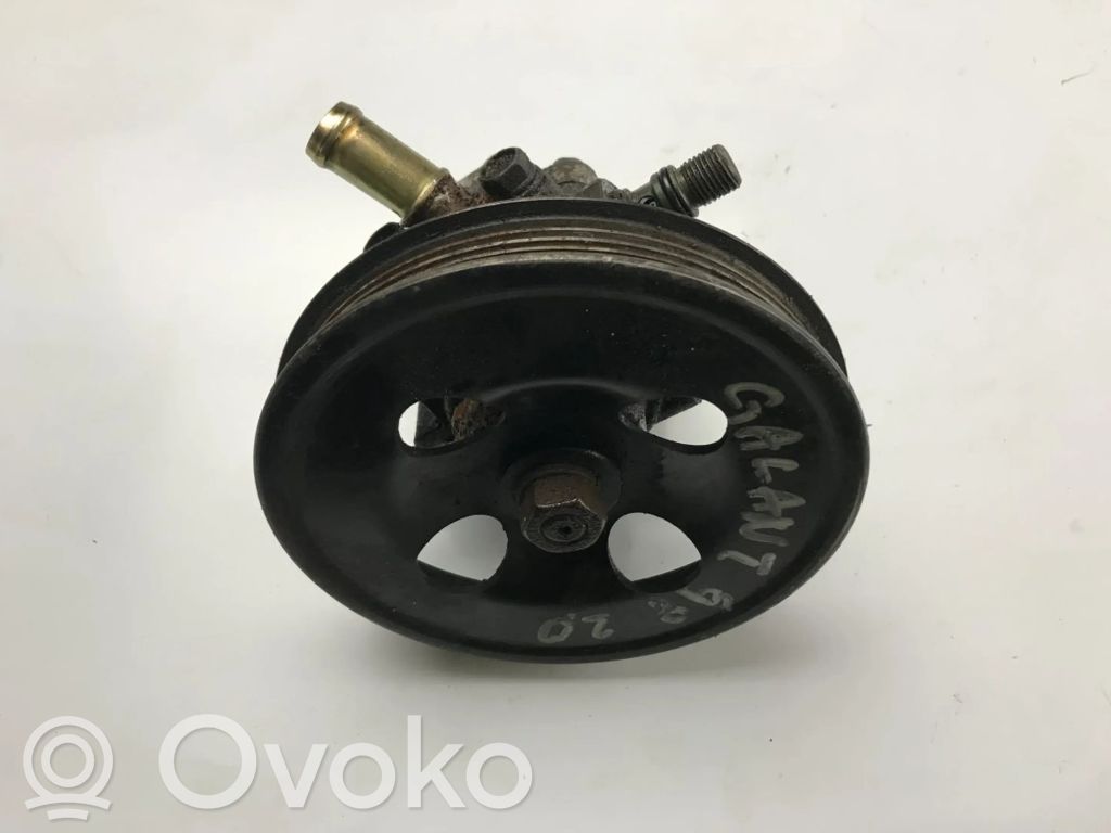 Mitsubishi Galant Ohjaustehostimen pumppu 