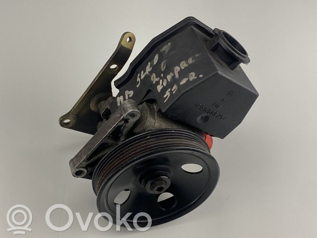 Mercedes-Benz SLK R170 Power steering pump 