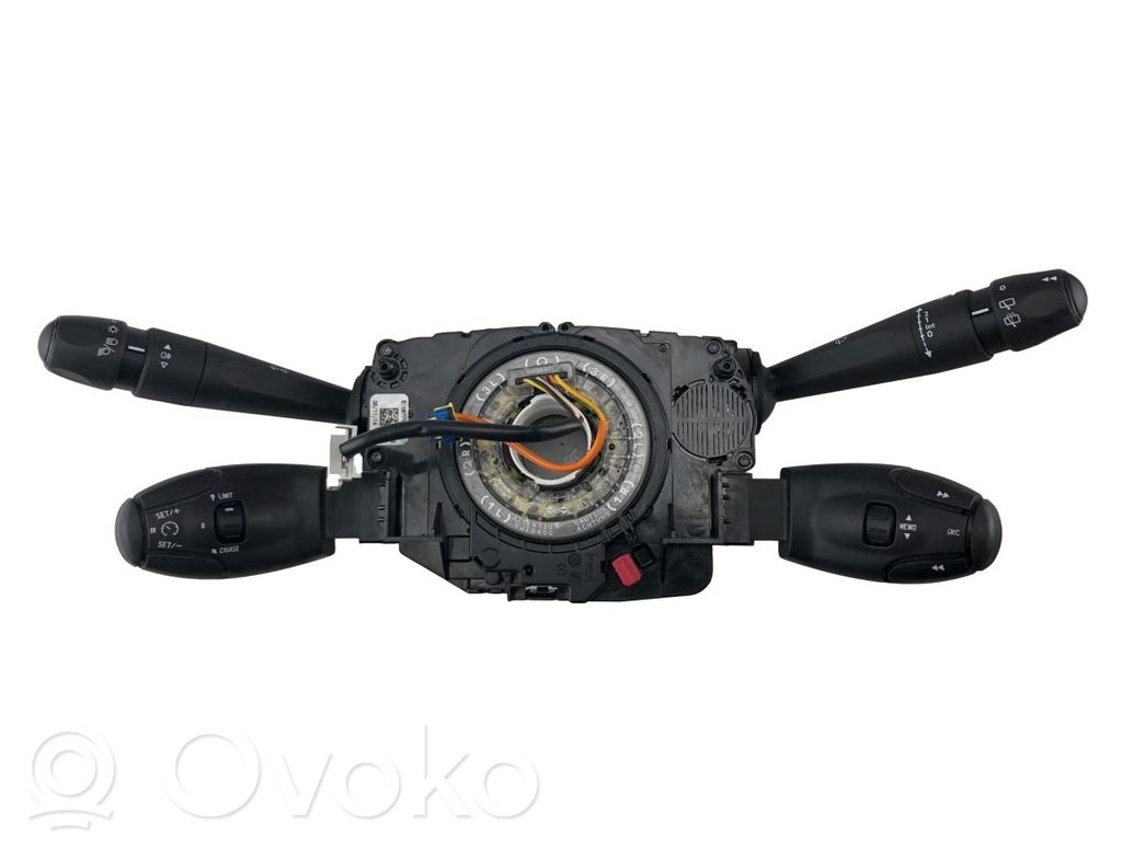 Peugeot 208 I Wiper turn signal indicator stalk/switch 