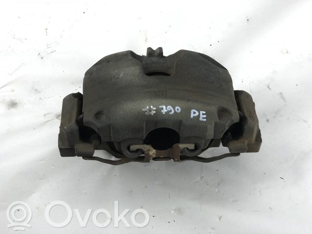 Ford Kuga II Front brake caliper 