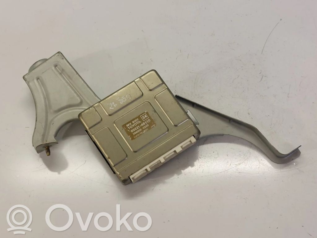 Lexus RX 300 Module de contrôle carrosserie centrale 