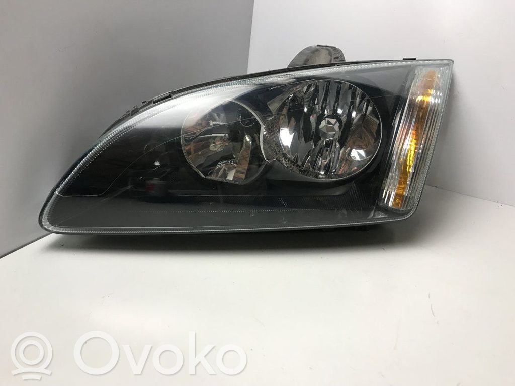 Ford Focus Scheinwerfer 