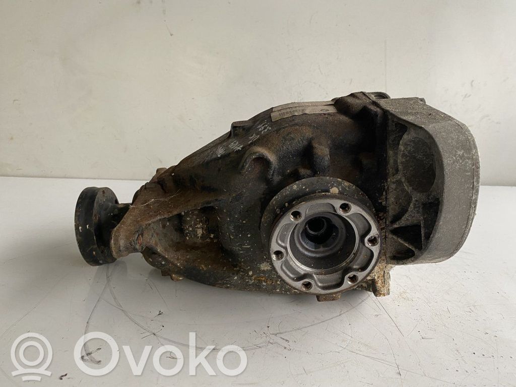 BMW 5 E60 E61 Galinis reduktorius 