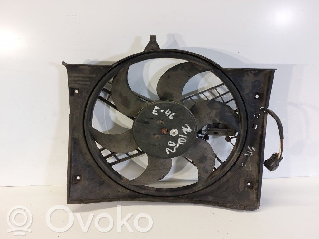 BMW 3 E46 Elektrisks radiatoru ventilators 
