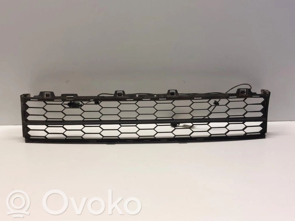 Skoda Superb B8 (3V) Kratka dolna zderzaka przedniego 