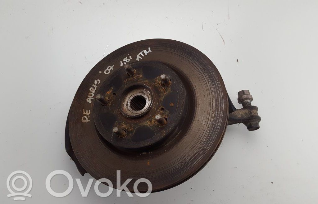 Toyota Auris 150 Zwrotnica koła przedniego 