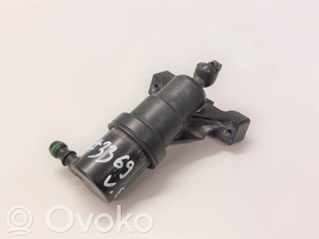BMW 7 E65 E66 Headlight washer spray nozzle 