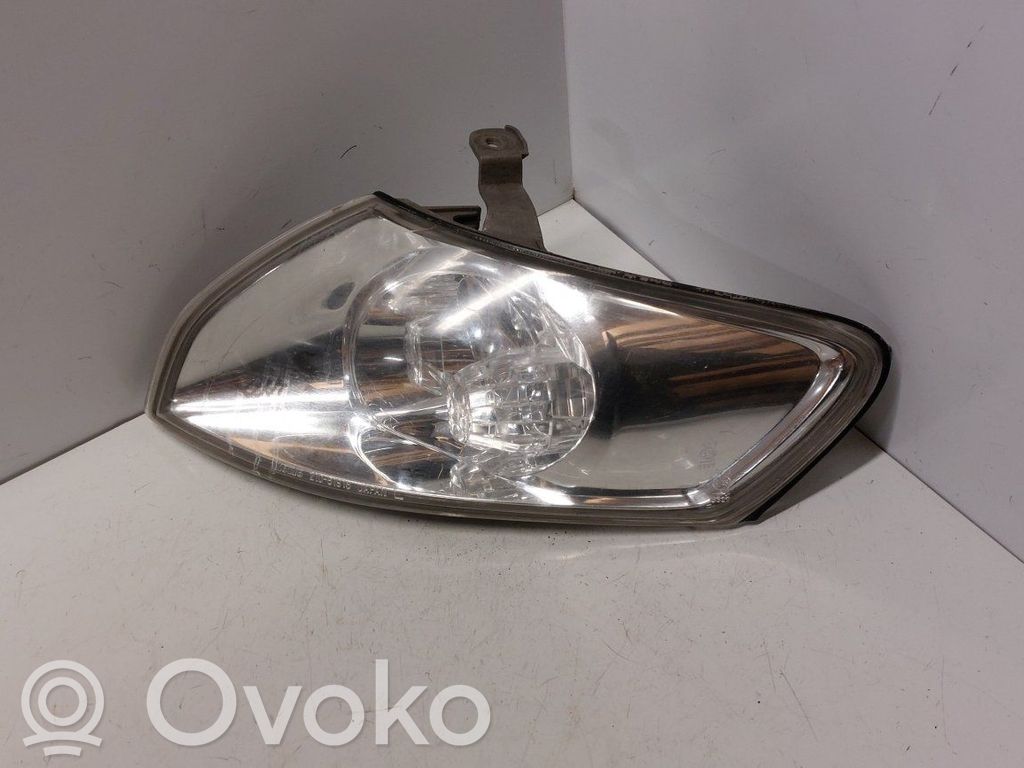 Mazda 626 Front indicator light 