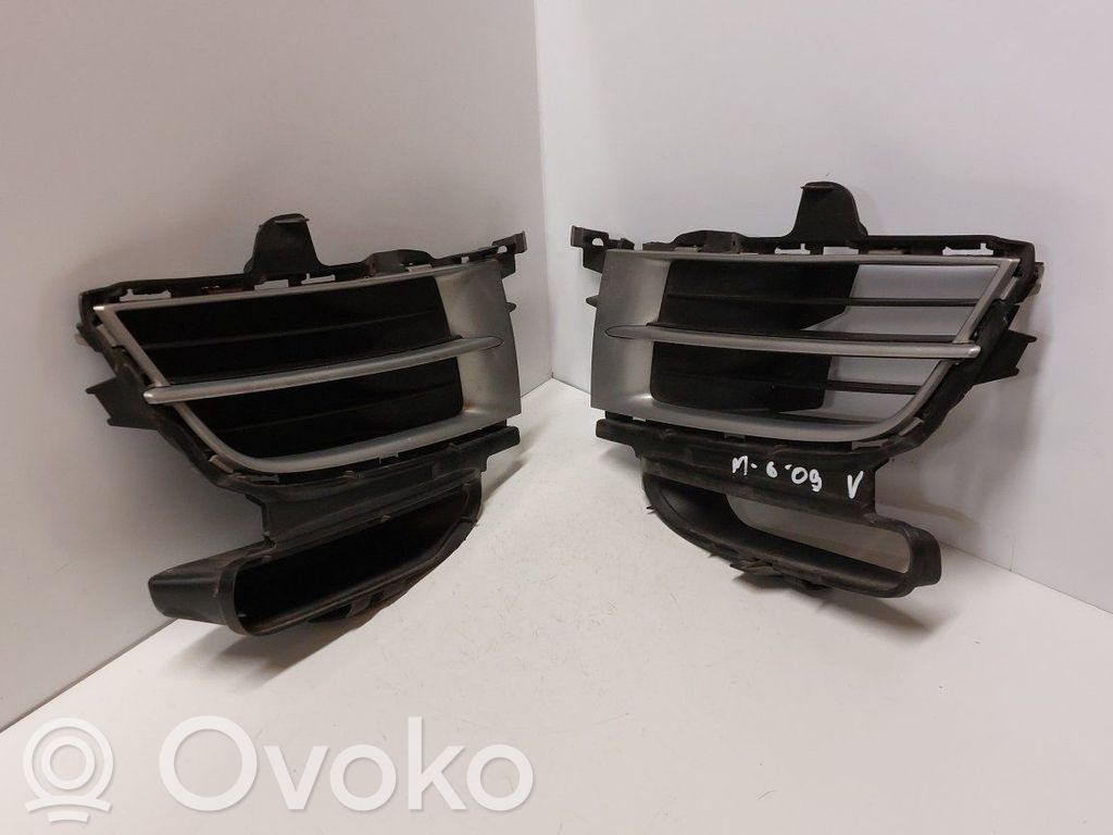 Mazda 6 Front bumper lower grill 