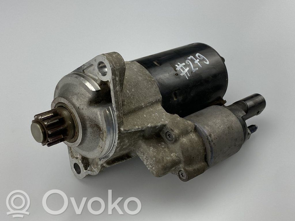 Volkswagen Golf V Starter motor 