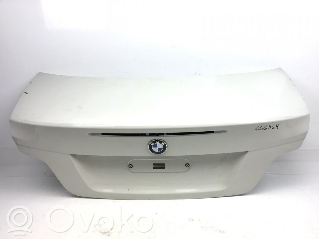 BMW 1 E81 E87 Galinis dangtis (bagažinės) 