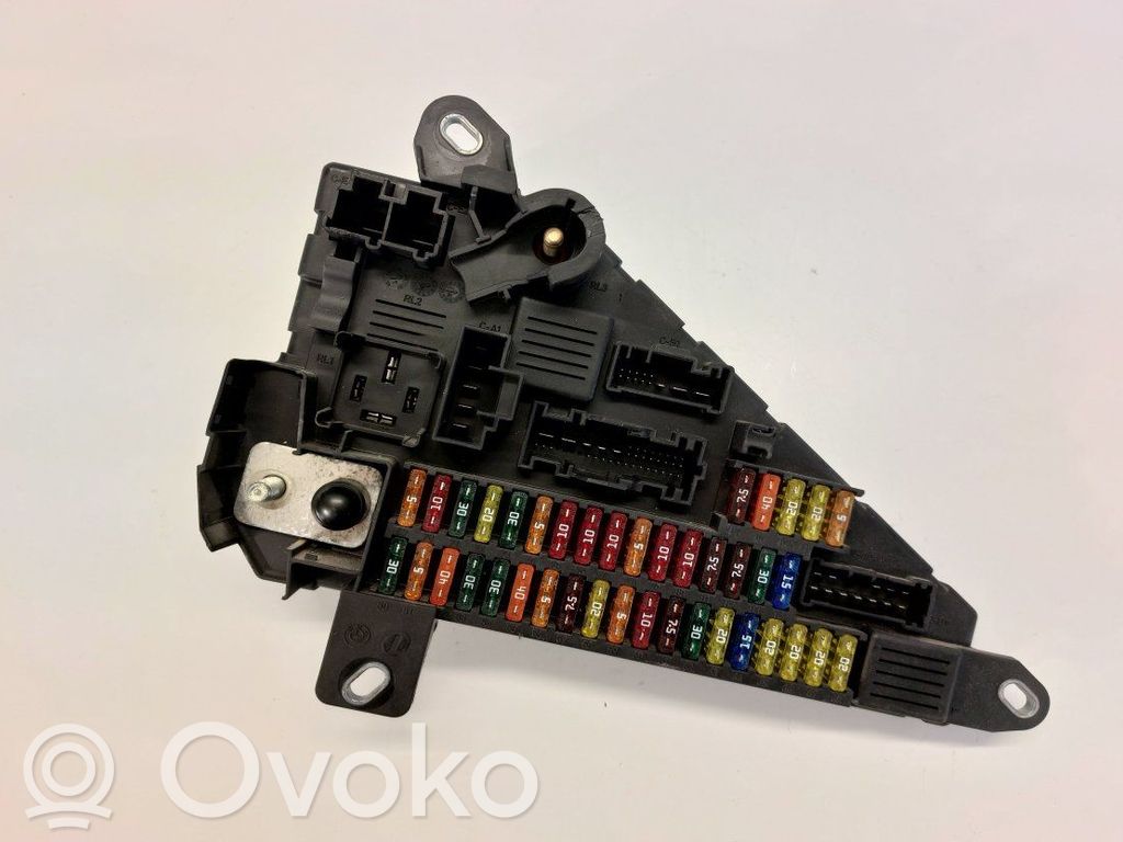 Fuse box set   690661901,690661901,690661804,S18956024