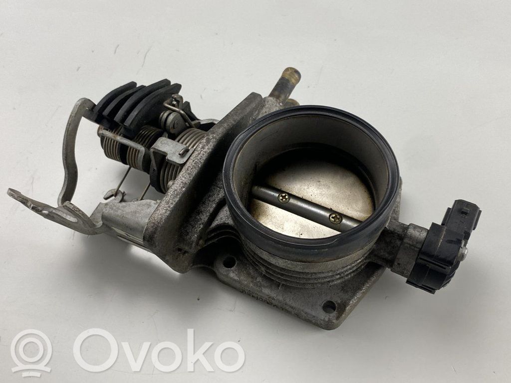 BMW 5 E39 Droselinė sklendė 