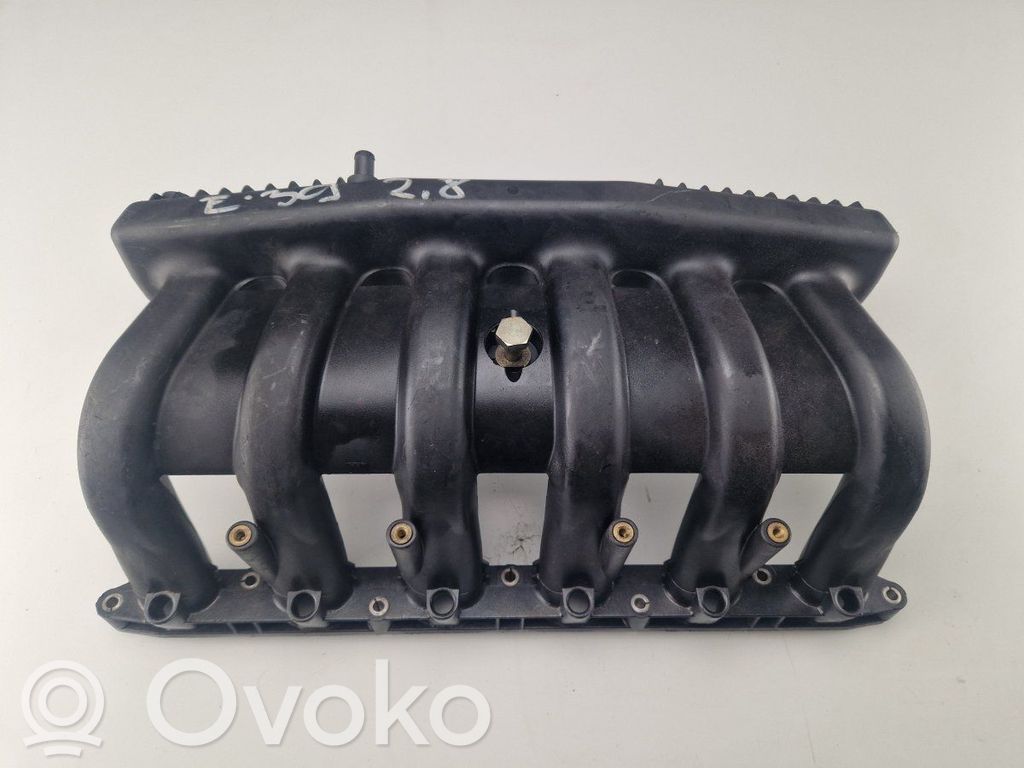 BMW 5 E39 Intake manifold 