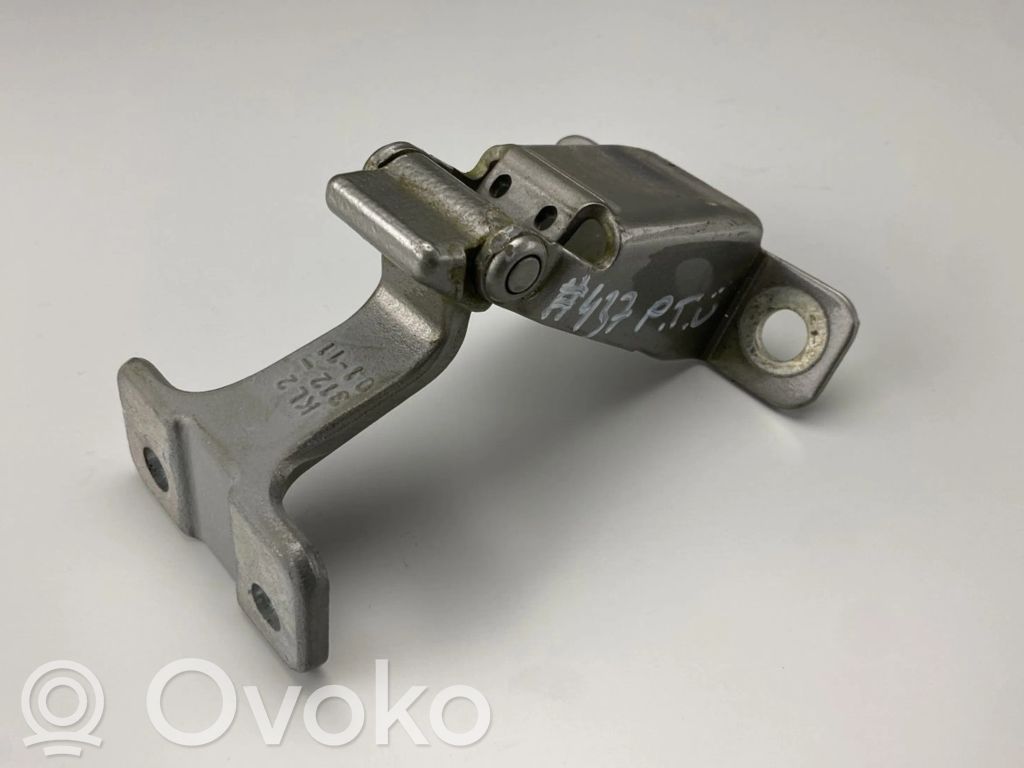 Renault Kangoo II Loading door upper hinge 