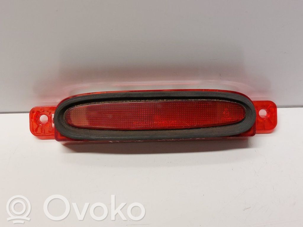 Mazda 3 I Third/center stoplight 
