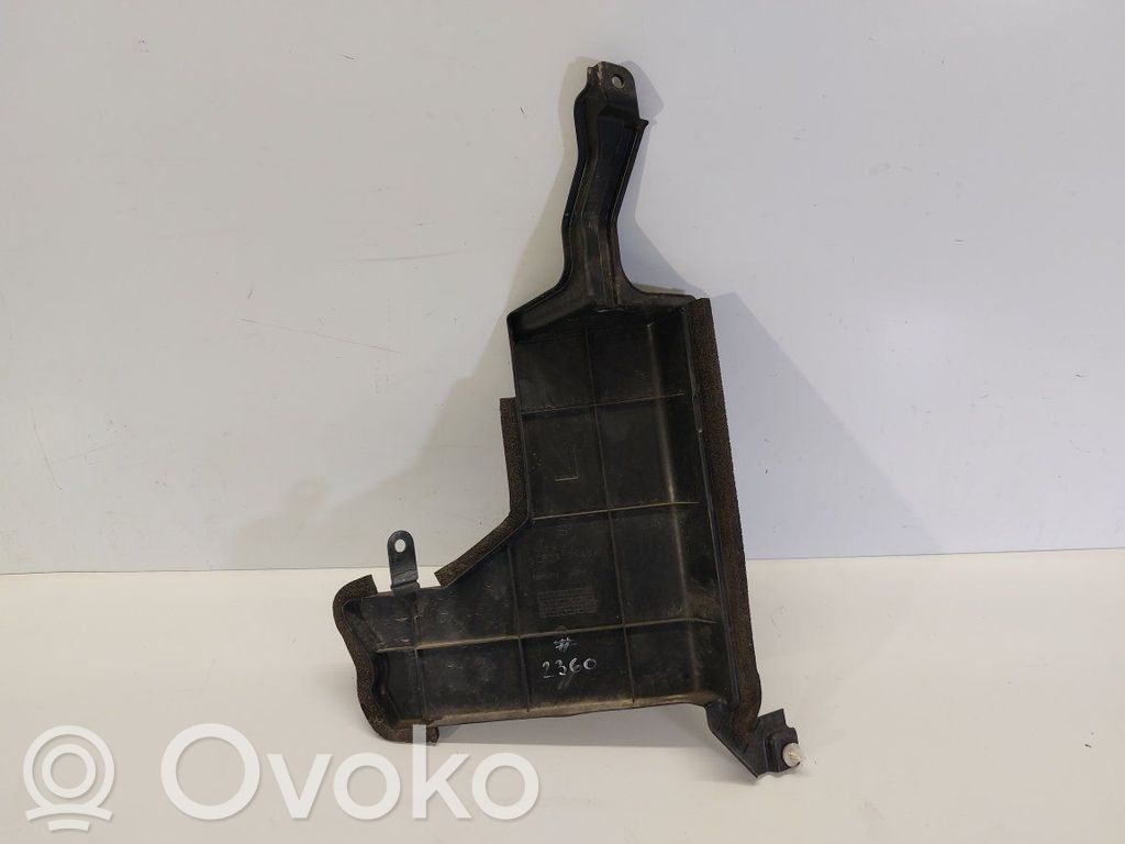 Nissan Leaf I (ZE0) Ghidaj aer/conductă intercooler 