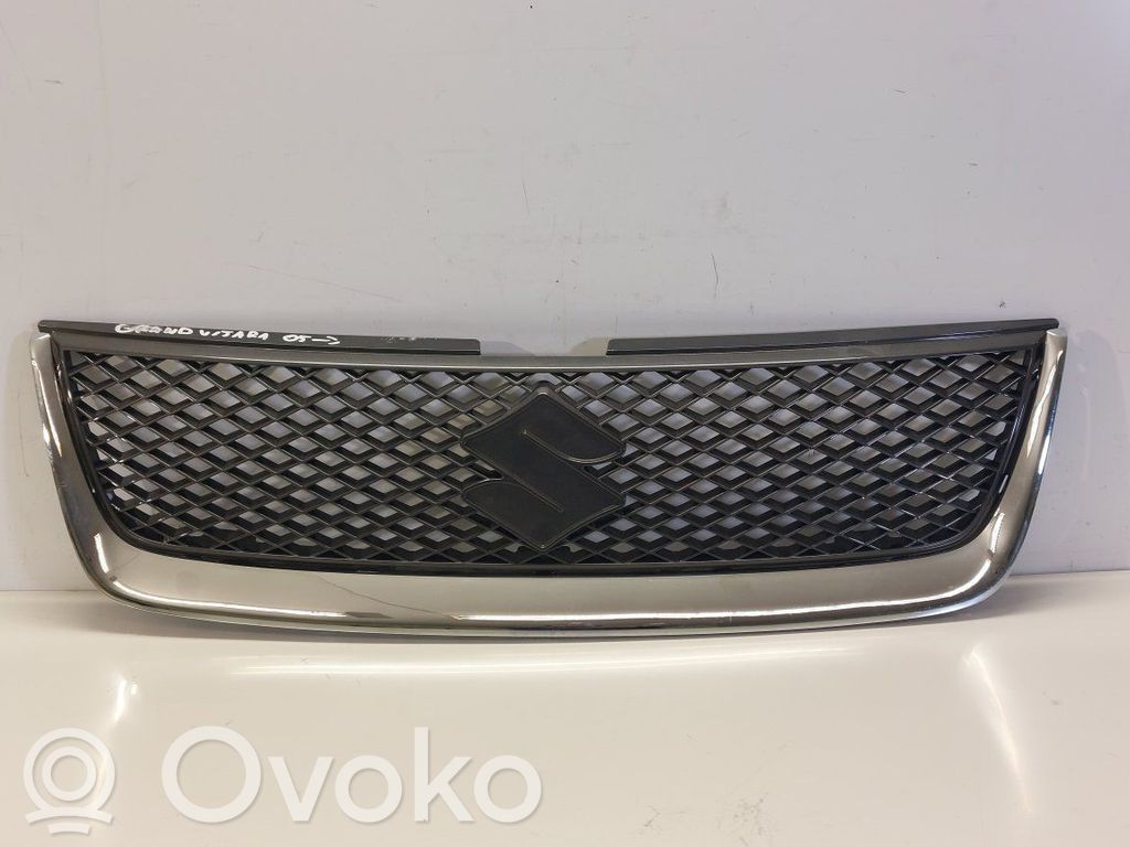 Suzuki Grand Vitara II Atrapa chłodnicy / Grill 