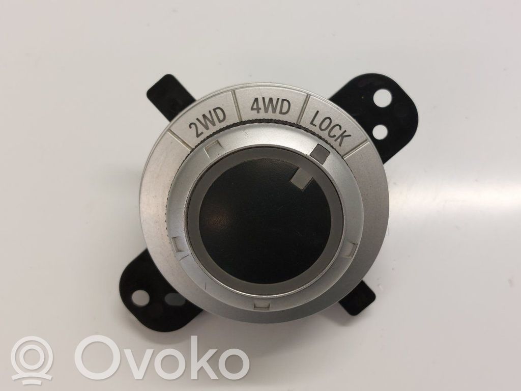 Peugeot 4007 Differential lock switch 