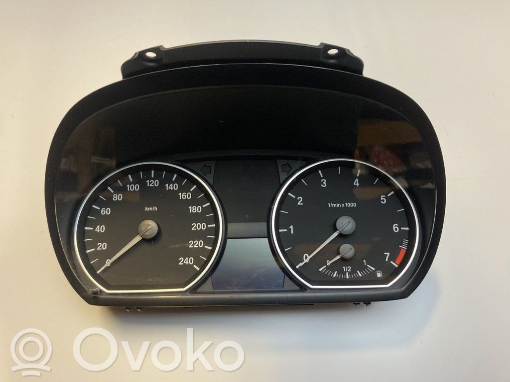 BMW 1 E81 E87 Spidometrs (instrumentu panelī) 