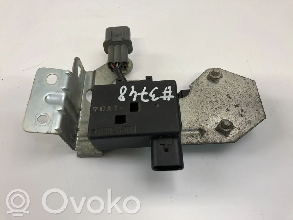 Mitsubishi Outlander Radio antenna 