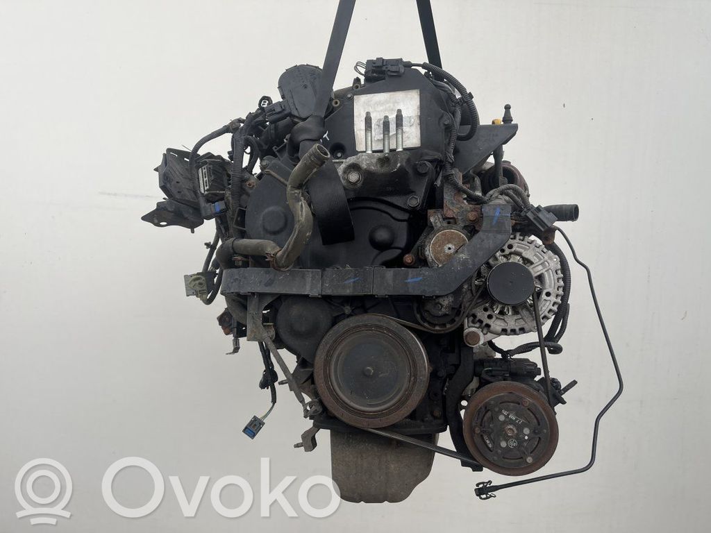 Silnik   UGCB,UGCB,AV209B325AC,STX100375