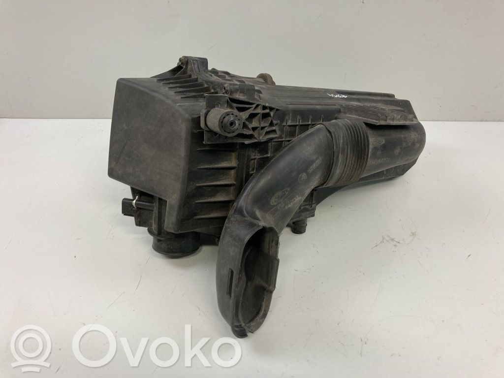Ford Transit Courier Luftfilterkasten 