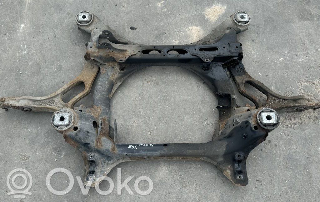 Porsche Cayenne (9PA) Etuapurunko 