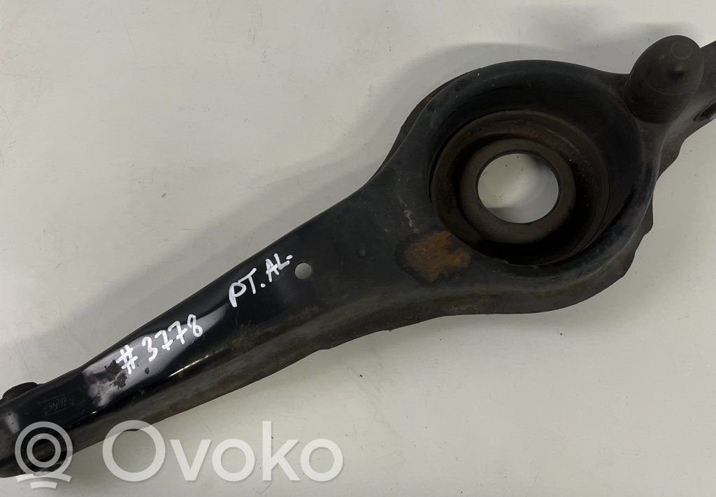 Mazda 5 Рычаг 