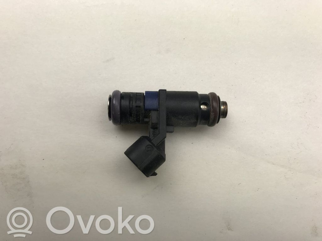 Skoda Citigo Inyector de combustible 