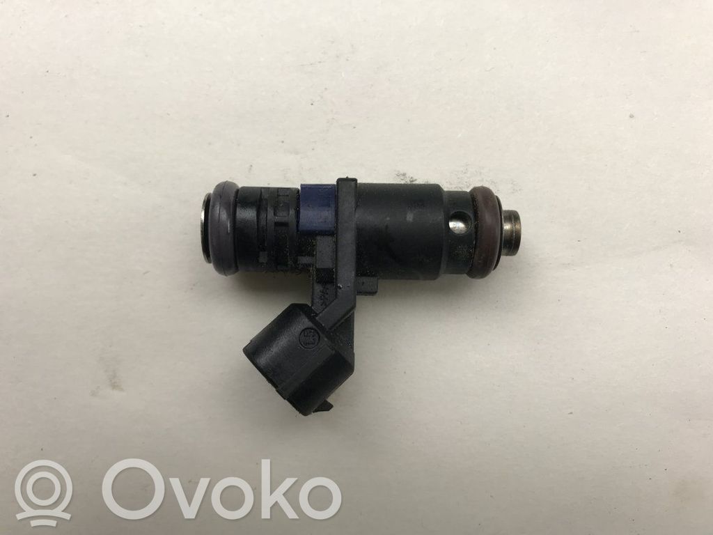 Skoda Citigo Inyector de combustible 
