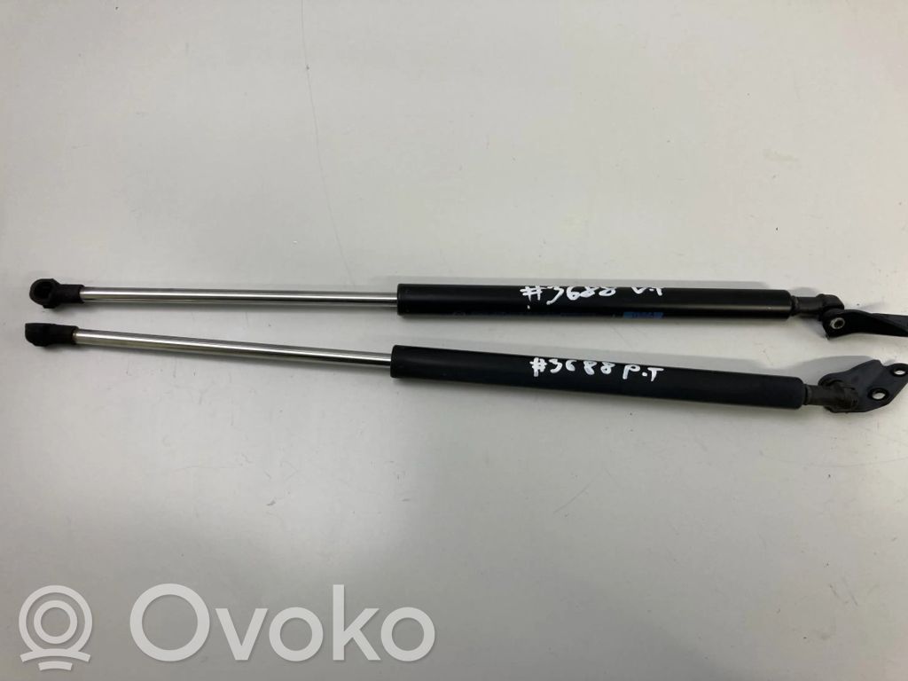 Mazda 6 Tailgate/trunk strut/damper 