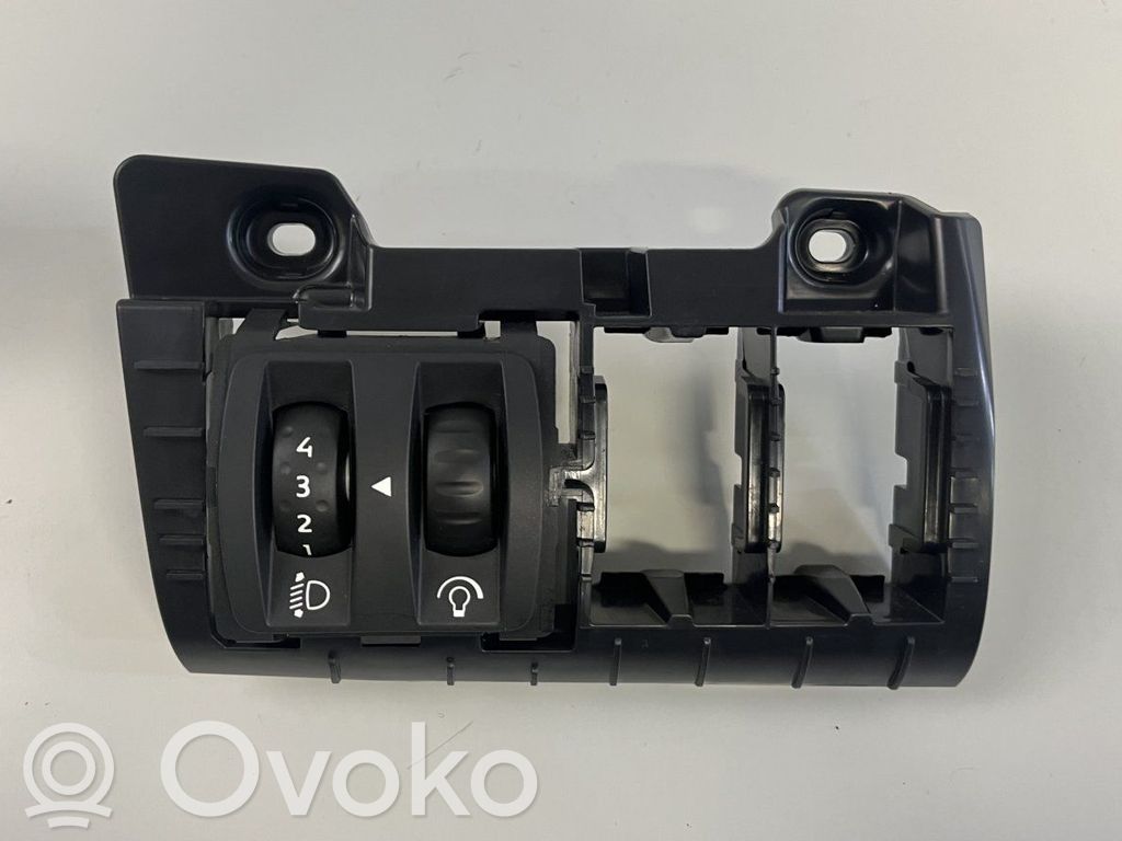 Opel Vivaro Headlight level height control switch 