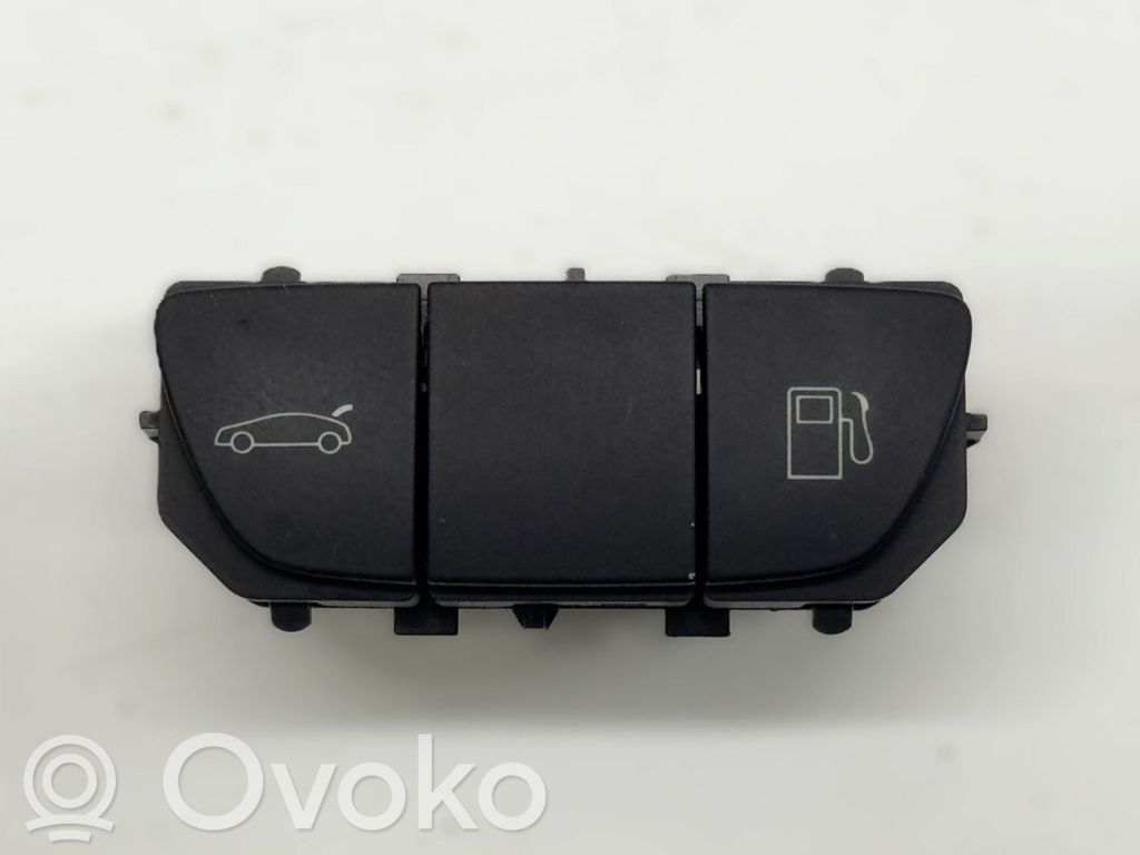 Peugeot 508 Tailgate opening switch 
