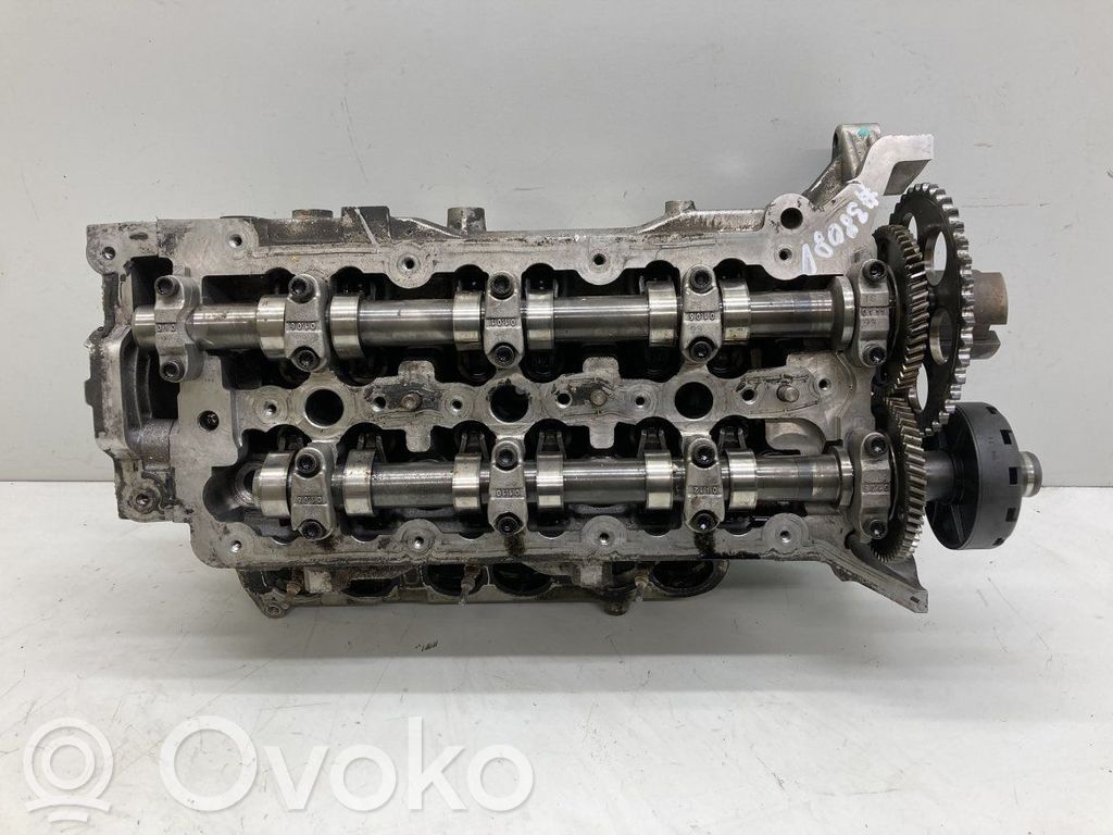 Jeep Grand Cherokee Engine head 