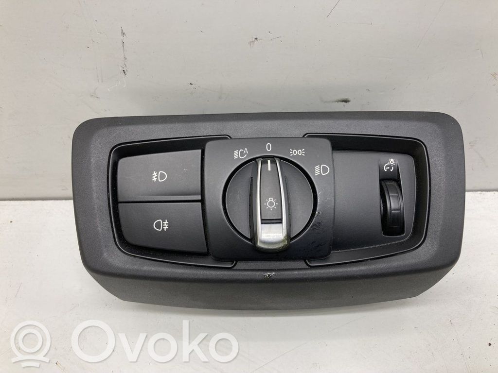 BMW 2 F46 Interruptor de luz 