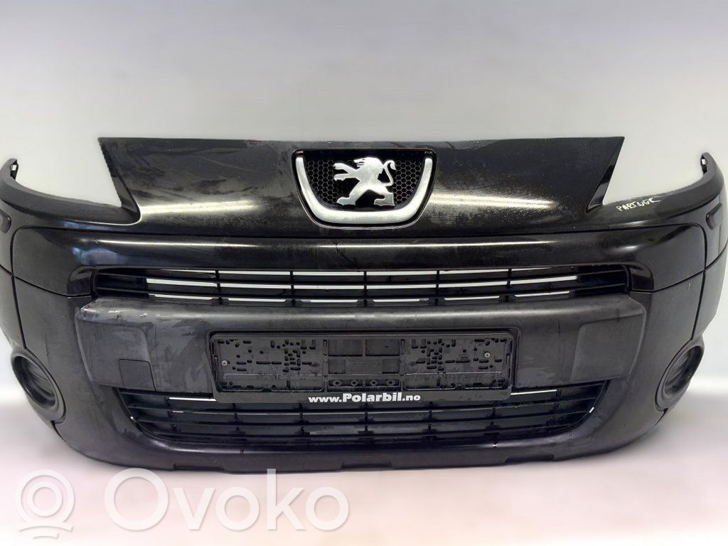 Peugeot Partner Front bumper 