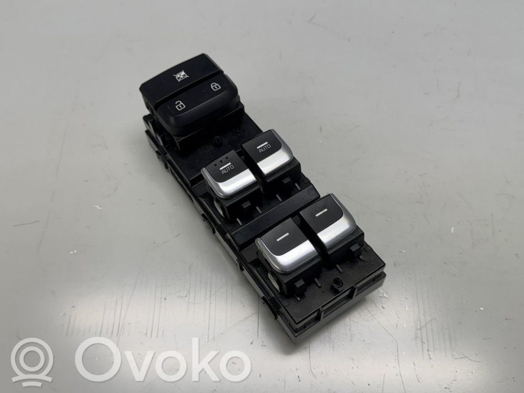 KIA Sportage Electric window control switch 