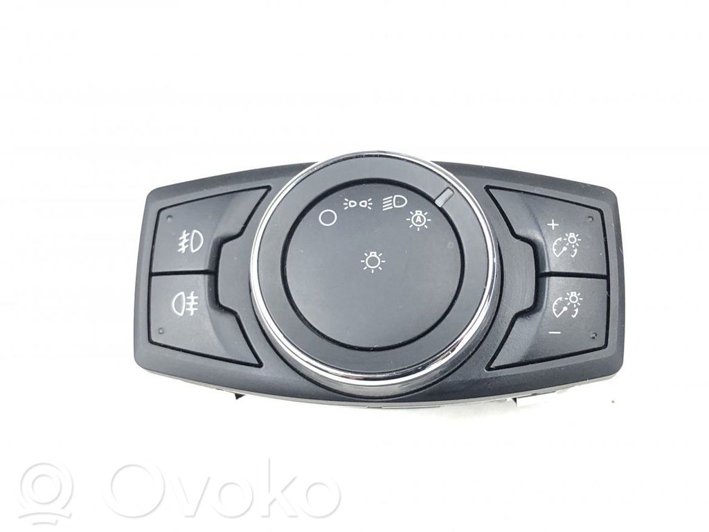 Ford Focus Light switch 