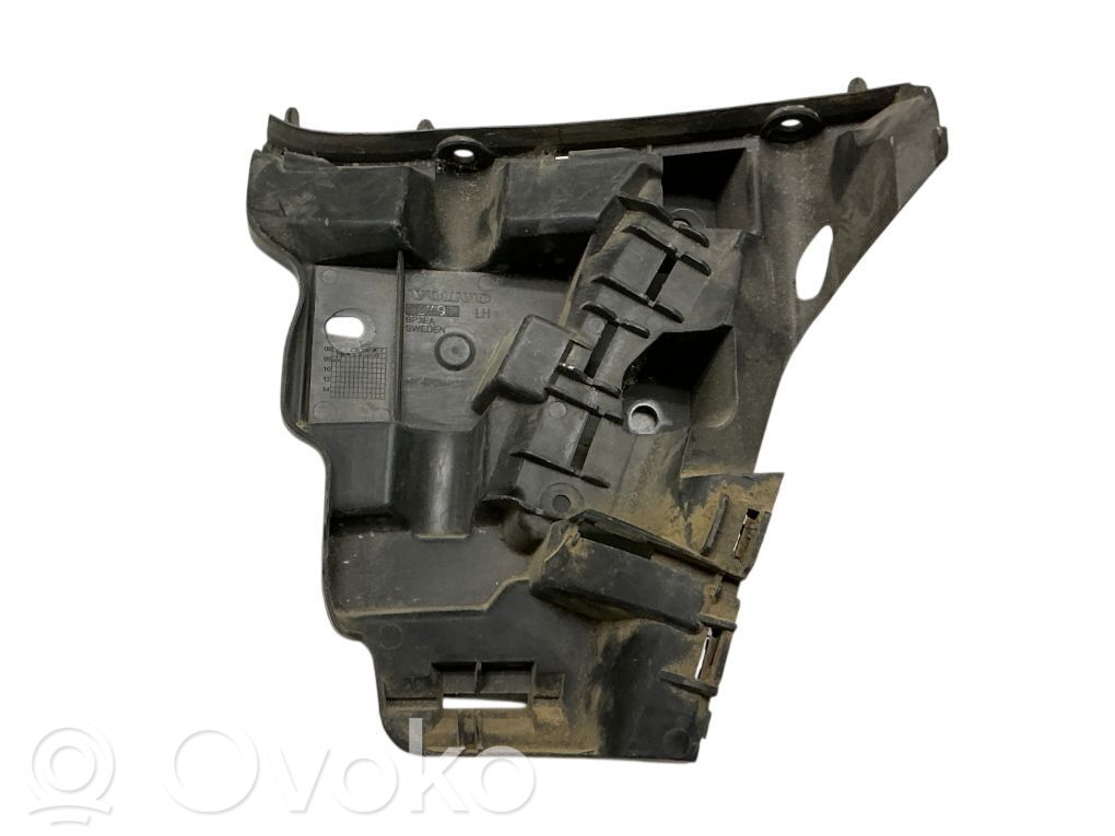 Volvo XC70 Suport montare bară față 