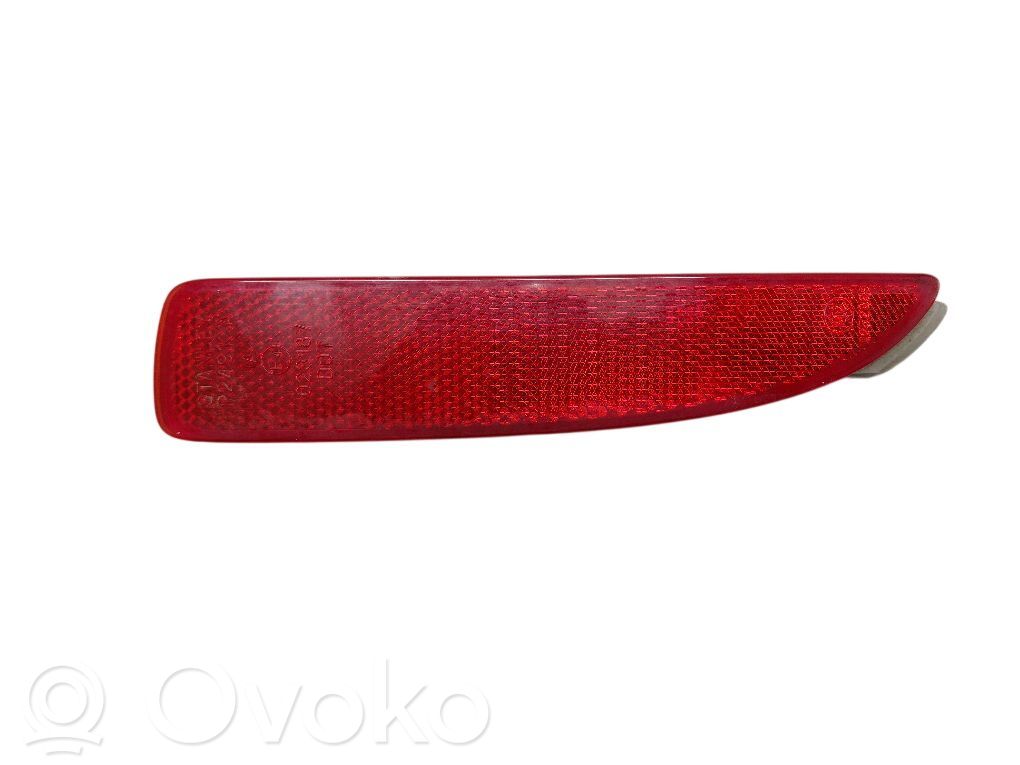 Third/center stoplight   P2491A,P2491A